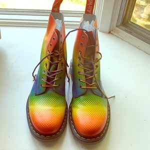 Dr. Martens Pascal Pride Boots